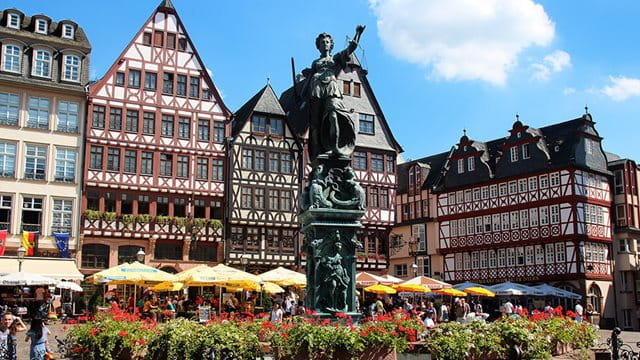 Support for Germany work visa to PR transition for qualified professionals